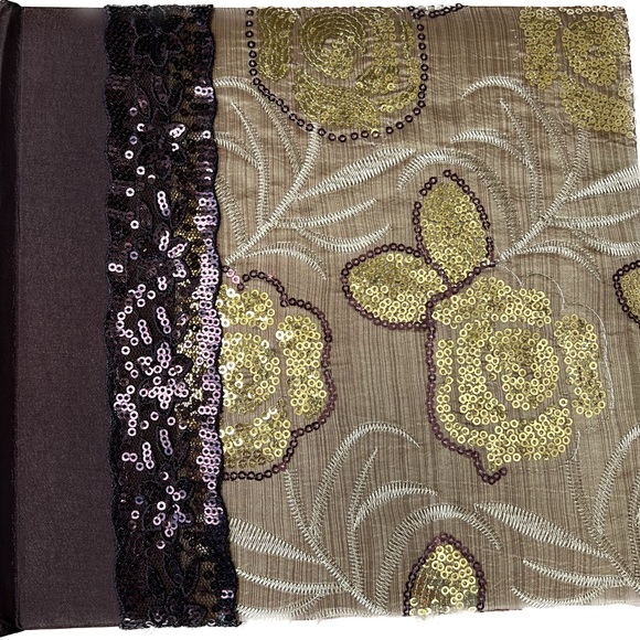 Pier 1 Sequined 6" x 4" Photo Album - Picture 2 of 10